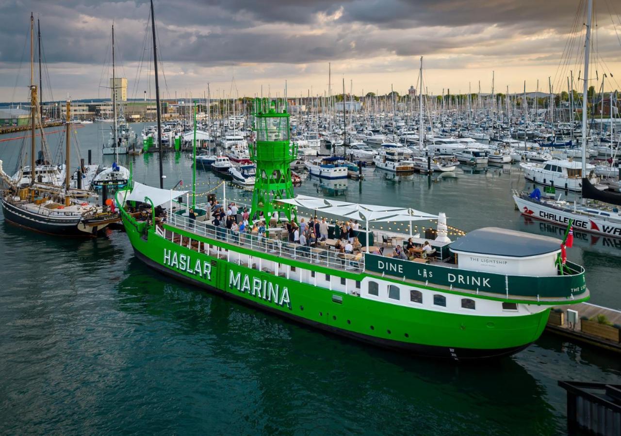 Rooms At Haslar Marina Gosport Exterior foto